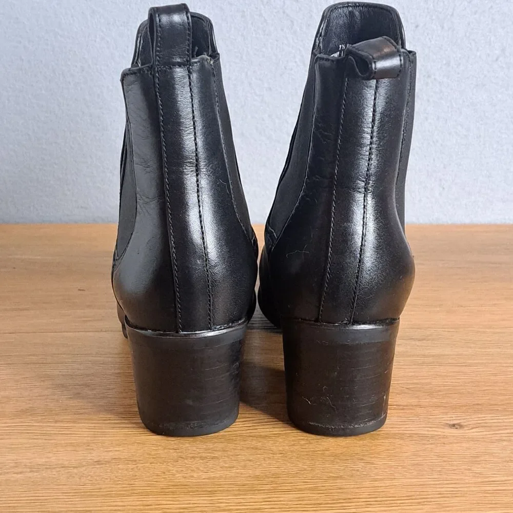 Thursday Everyday Women Black Leather Platform Chelsea Boots Size 7.5 Euro 38